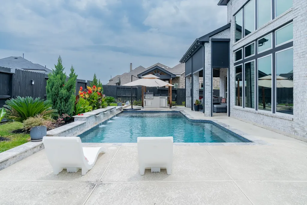 11219 Hillside Knoll Lane Cypress TX 77433