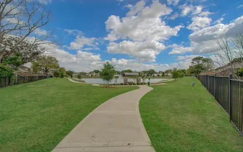 23147 N Waterlake Drive Richmond TX 77406