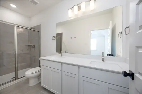 2001 Longmire Villas Court Conroe TX 77304