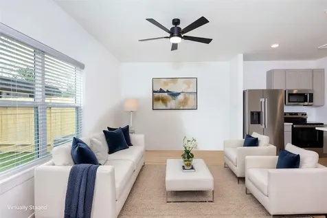 2001 Longmire Villas Court Conroe TX 77304