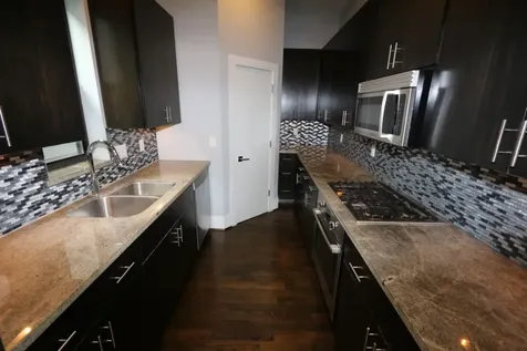 2103 Hadley Street Houston TX 77003