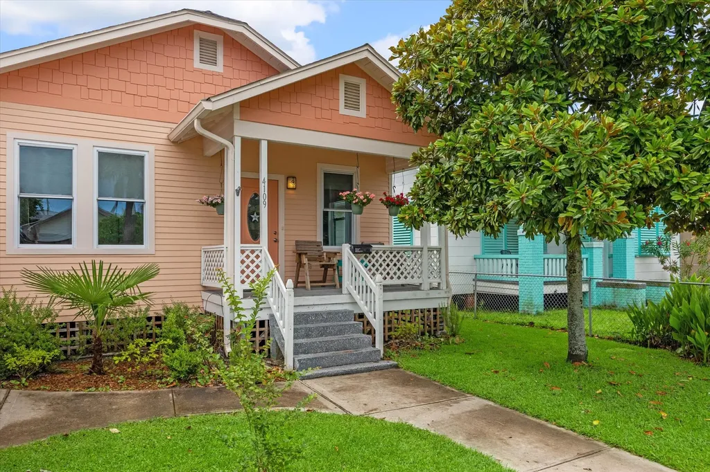4109 Avenue R Galveston TX 77550
