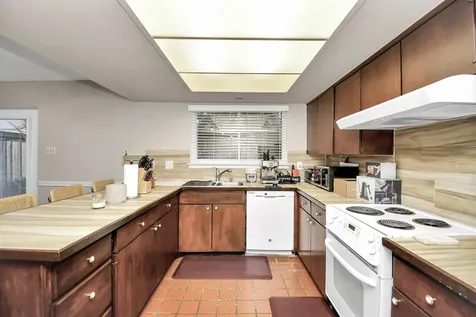 10382 Hammerly Boulevard Houston TX 77043