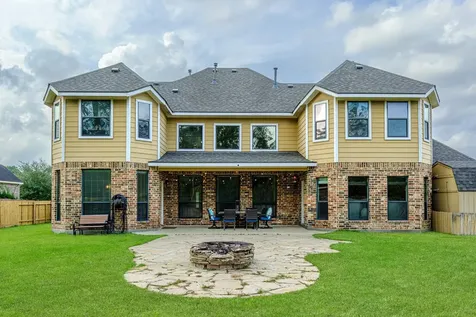 22618 Pineleigh Court Tomball TX 77375