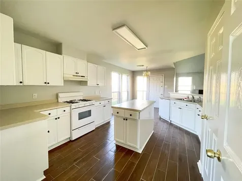 6638 Chantalle Drive Katy TX 77449