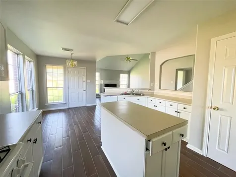 6638 Chantalle Drive Katy TX 77449