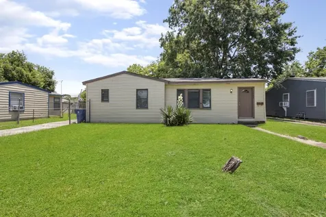 1202 13th Street N Texas City TX 77590