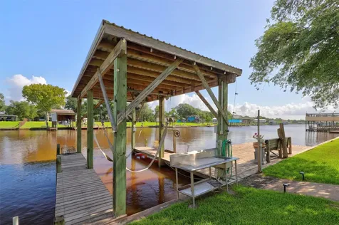 1583 County Road 291 Bay City TX 77414