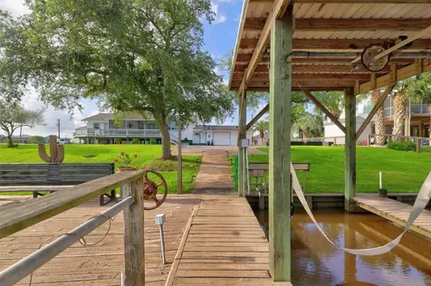 1583 County Road 291 Bay City TX 77414