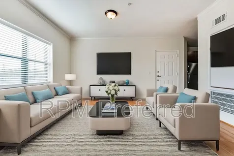 10102 Neuens Road A302 Houston TX 77080