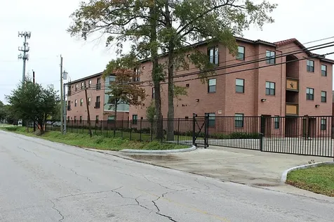10102 Neuens Road A302 Houston TX 77080