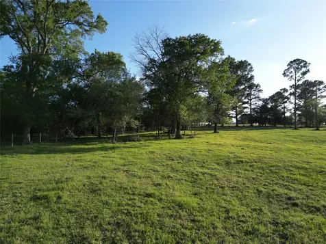 2525 N Meyersville Road Brenham TX 77833