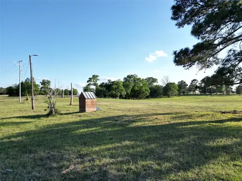2525 N Meyersville Road Brenham TX 77833