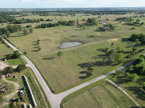2525 N Meyersville Road Brenham TX 77833