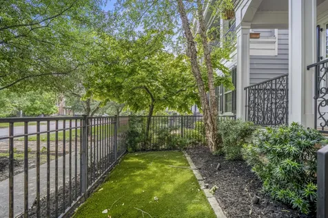 420 W 18th Street Houston TX 77008