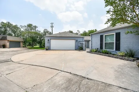 2814 Foxfire Circle Missouri City TX 77459