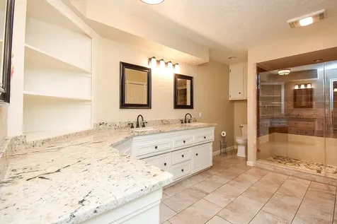2814 Foxfire Circle Missouri City TX 77459