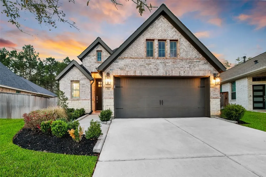 352 Rise Lane Montgomery TX 77316