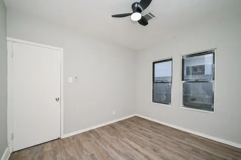 1507 Laird Street Houston TX 77008