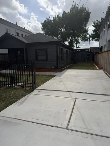 1507 Laird Street Houston TX 77008