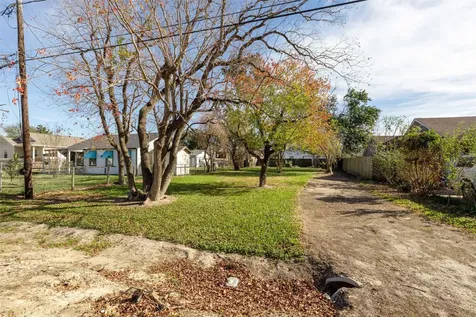 6222 Kirkwood Street Houston TX 77022