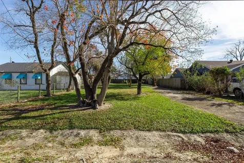 6222 Kirkwood Street Houston TX 77022