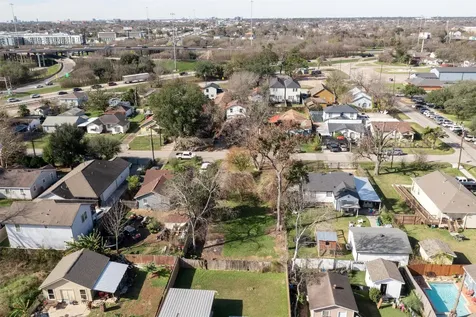 6222 Kirkwood Street Houston TX 77022