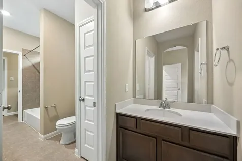 66 Zenith Lane Sugar Land TX 77498