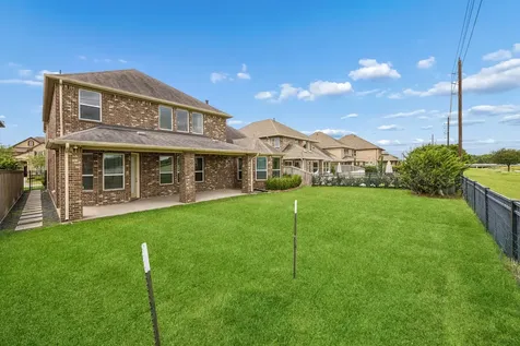 66 Zenith Lane Sugar Land TX 77498