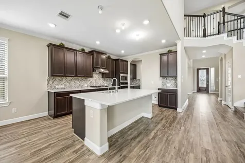 66 Zenith Lane Sugar Land TX 77498