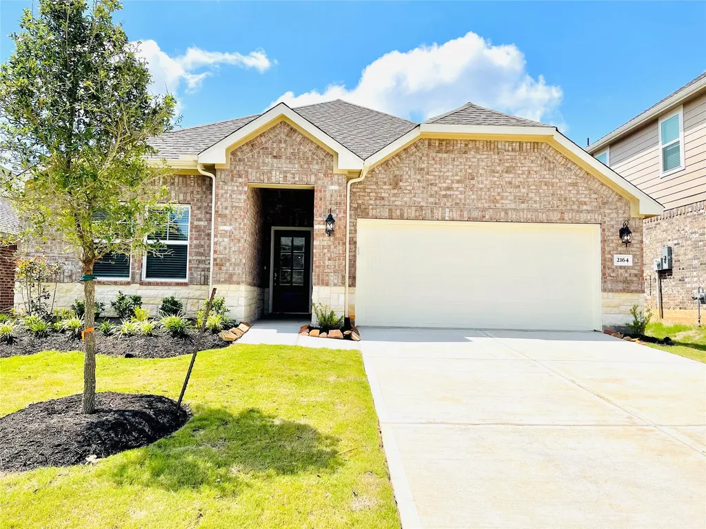 2164 Woodland Pine Drive Conroe TX 77384