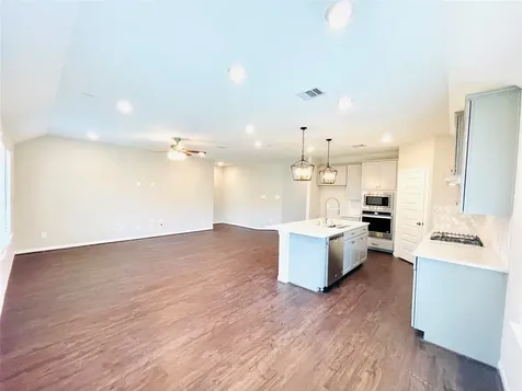 2164 Woodland Pine Drive Conroe TX 77384