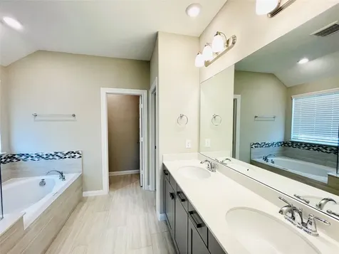 2164 Woodland Pine Drive Conroe TX 77384