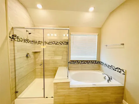2164 Woodland Pine Drive Conroe TX 77384