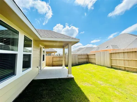 2164 Woodland Pine Drive Conroe TX 77384