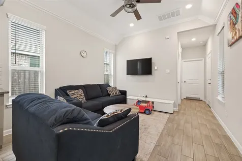 7518 Barkstone Lane Richmond TX 77469