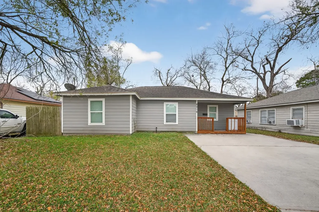2510 Windsor Lane Pasadena TX 77506