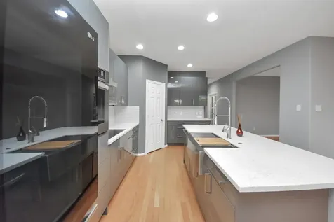 10062 Hillside Bayou Drive Houston TX 77080