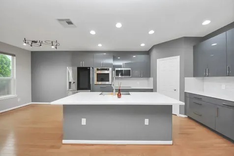 10062 Hillside Bayou Drive Houston TX 77080