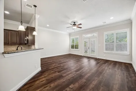 5513 Petty Street C Houston TX 77007