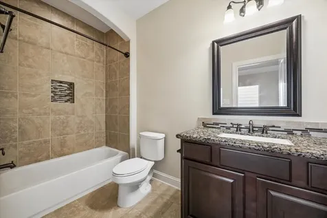 5513 Petty Street C Houston TX 77007