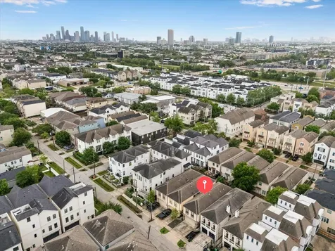 5513 Petty Street C Houston TX 77007