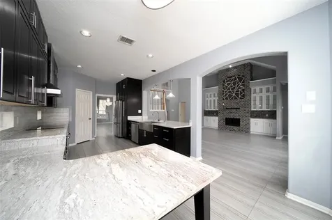 4911 Russett Lane Sugar Land TX 77479