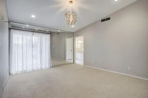 2220 Bering Drive 6 Houston TX 77057