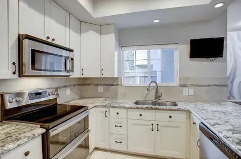 2220 Bering Drive 6 Houston TX 77057