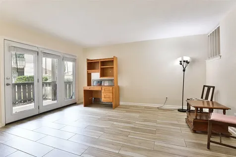 5005 Georgi Lane 167 Houston TX 77092