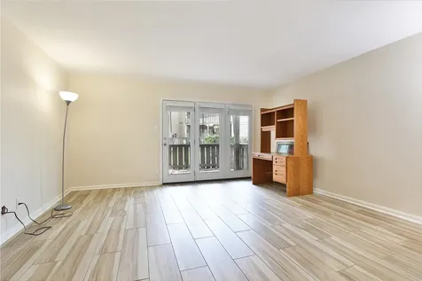 5005 Georgi Lane 167 Houston TX 77092