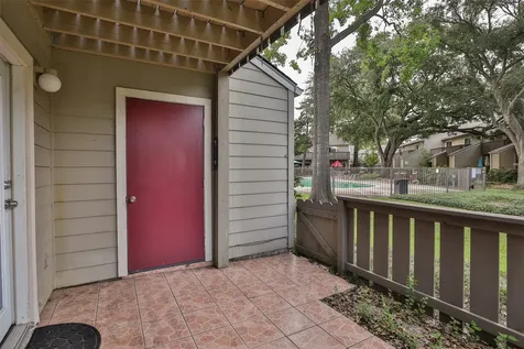 5005 Georgi Lane 167 Houston TX 77092