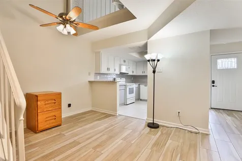 5005 Georgi Lane 167 Houston TX 77092