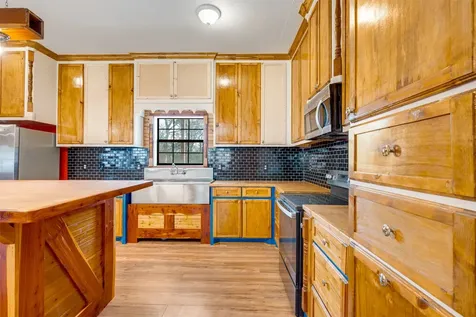 11173 County Road 152 W Bullard TX 75757